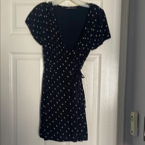 Abercrombie & Fitch Black and White V-Neck Wrap Mini Dress